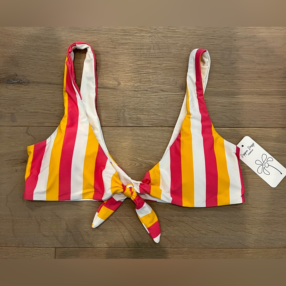 Dippin Daisys Bikini Top Never Worn